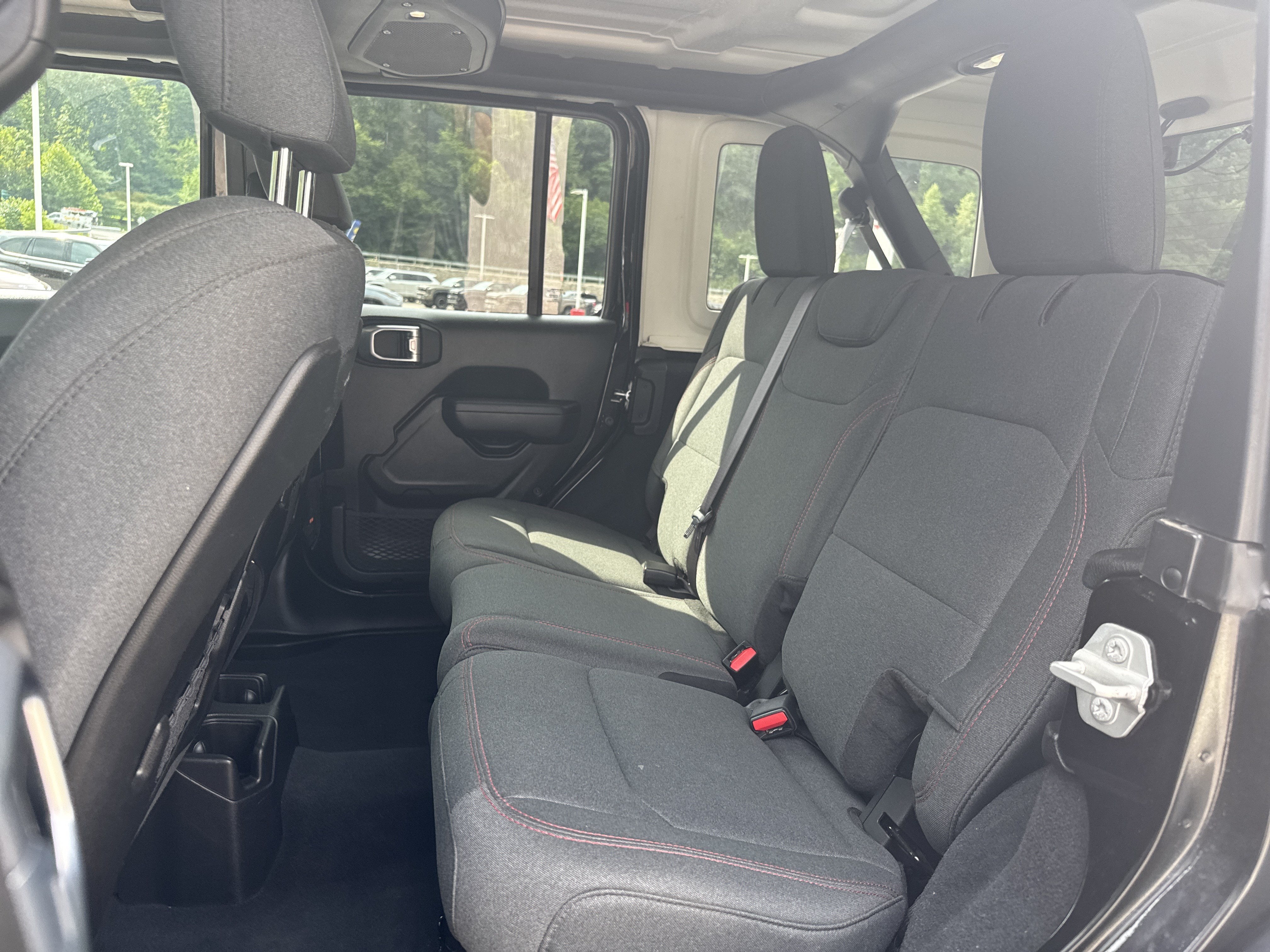 2024 Jeep Wrangler 4-Door Rubicon - Photo 21