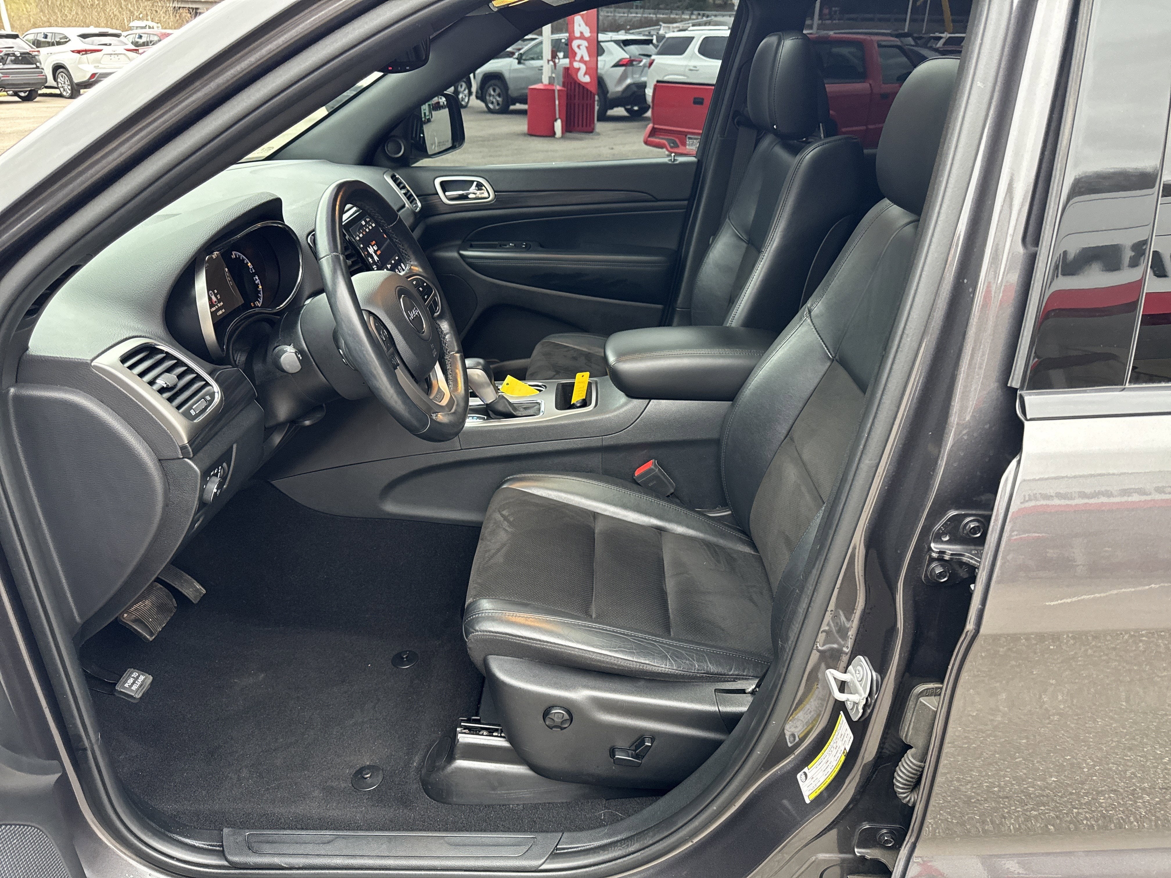 2020 Jeep Grand Cherokee Altitude