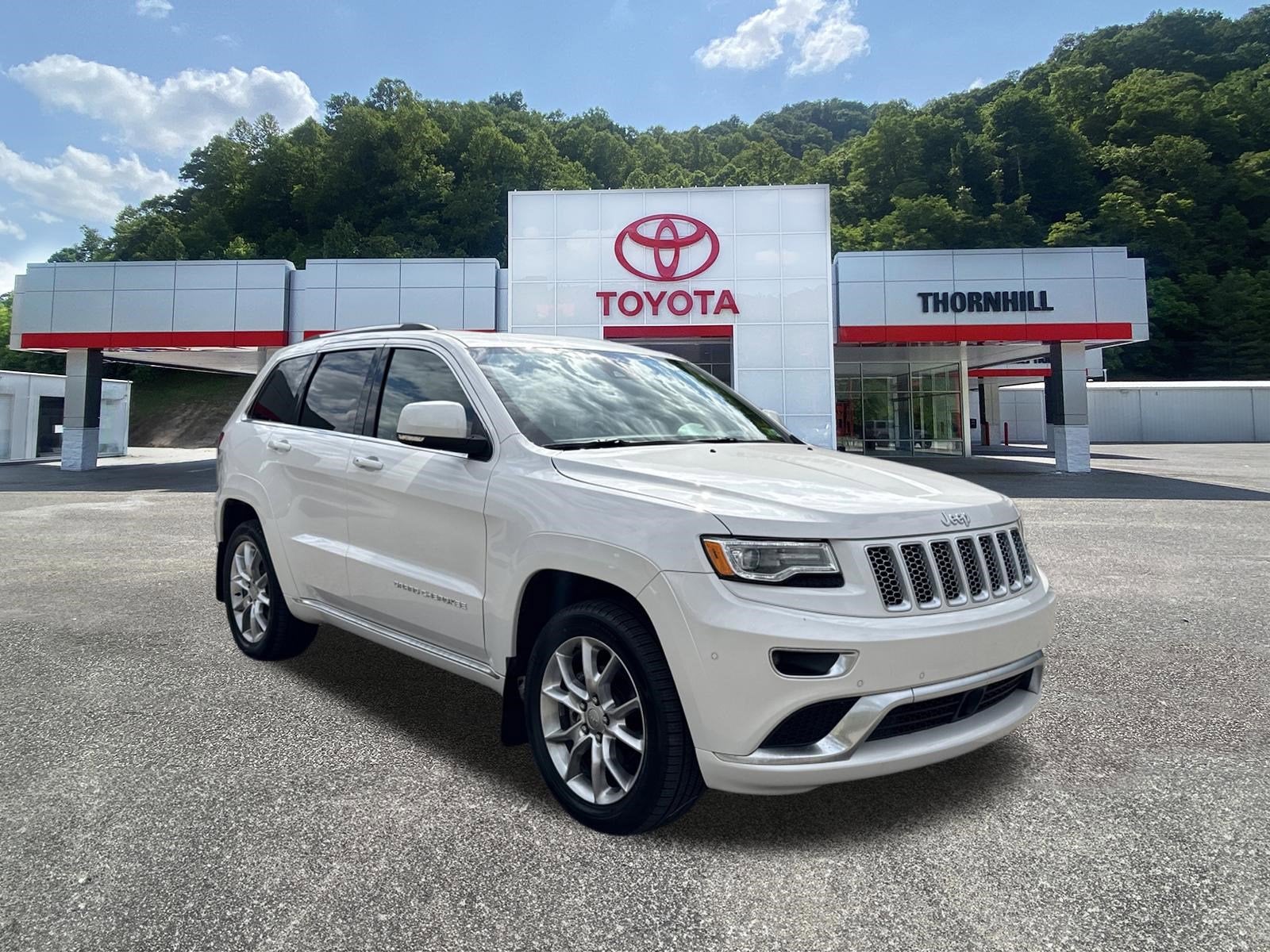 2016 Jeep Grand Cherokee Summit 4WD's photo