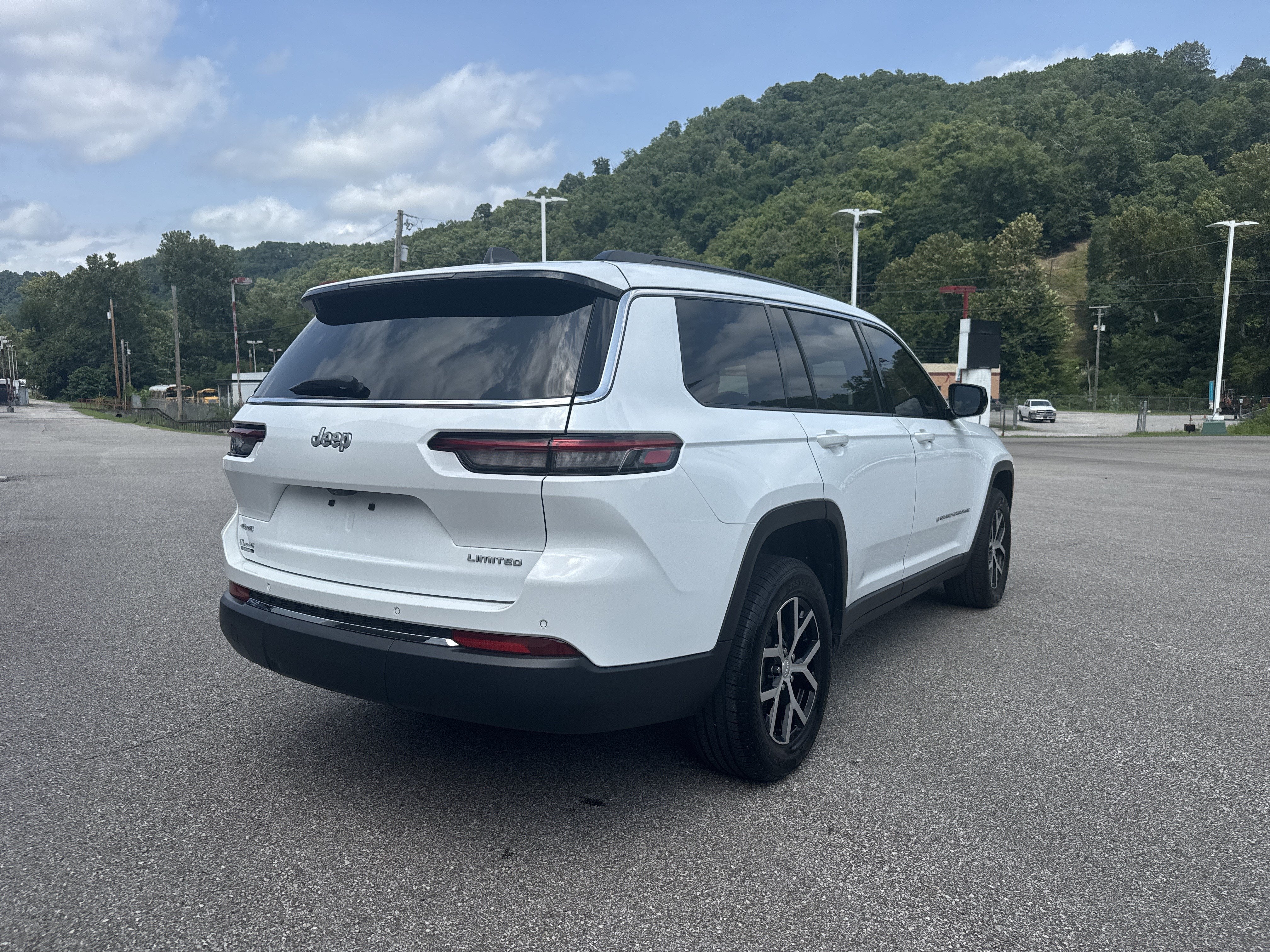 2024 Jeep Grand Cherokee L Limited