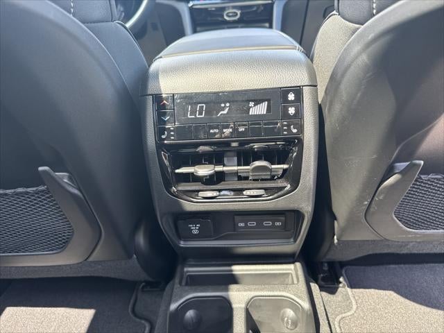 2026 Jeep Grand Cherokee L Limited Reserve