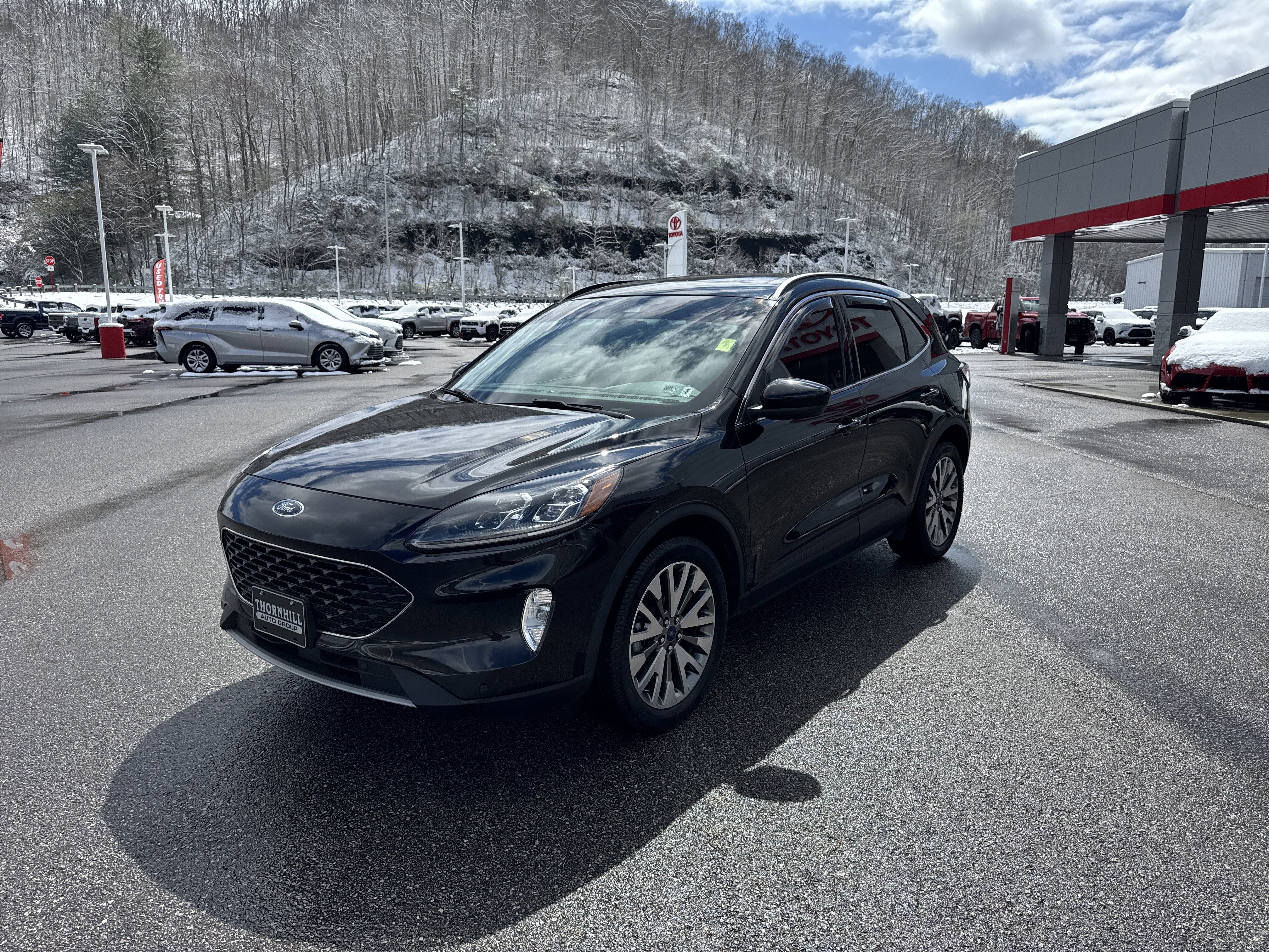 2022 Ford Escape Titanium