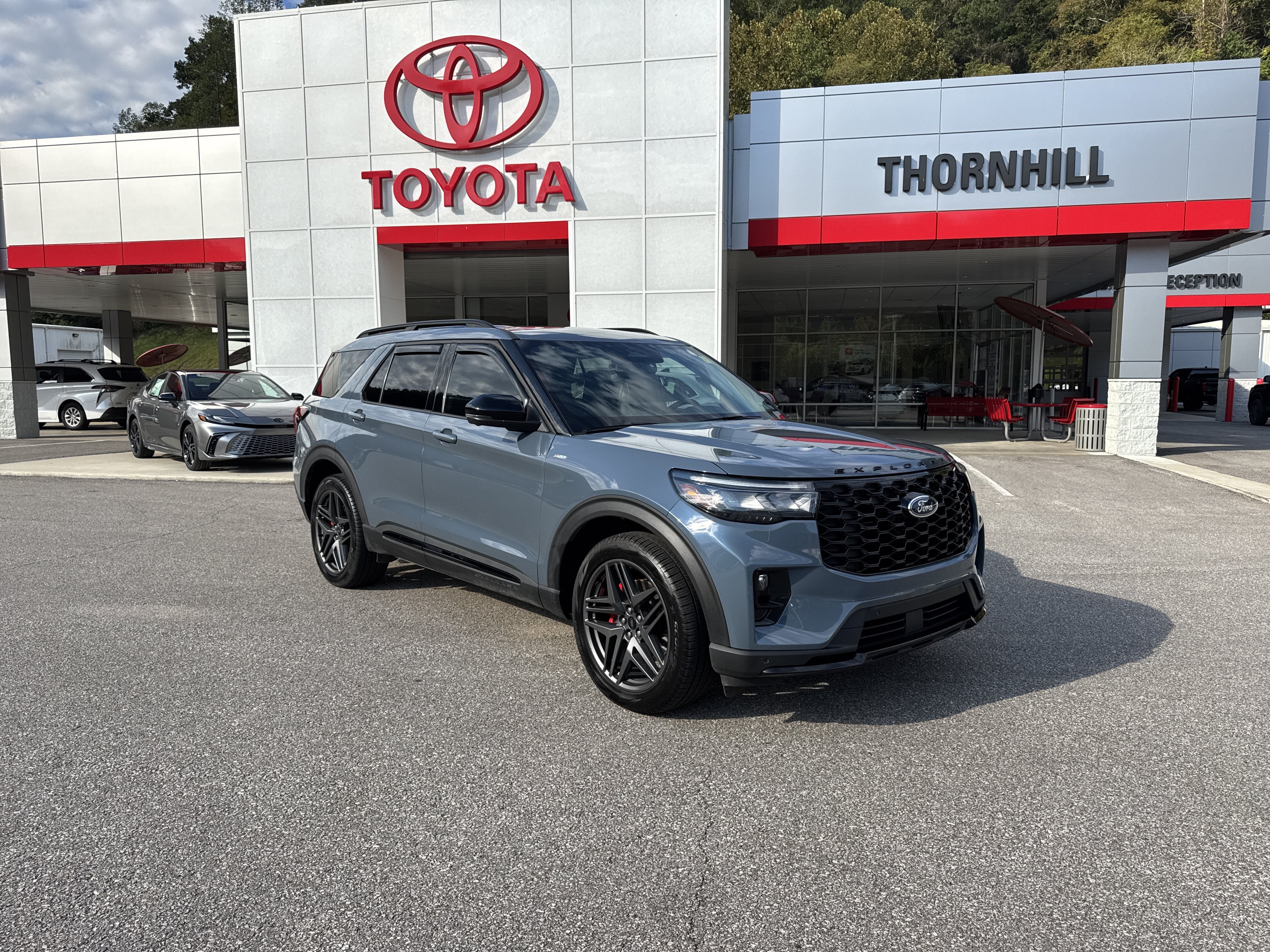 2026 Ford Explorer ST-Line