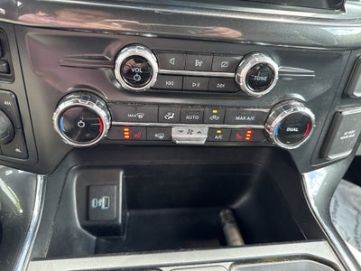 2022 Ford F-150 Base
