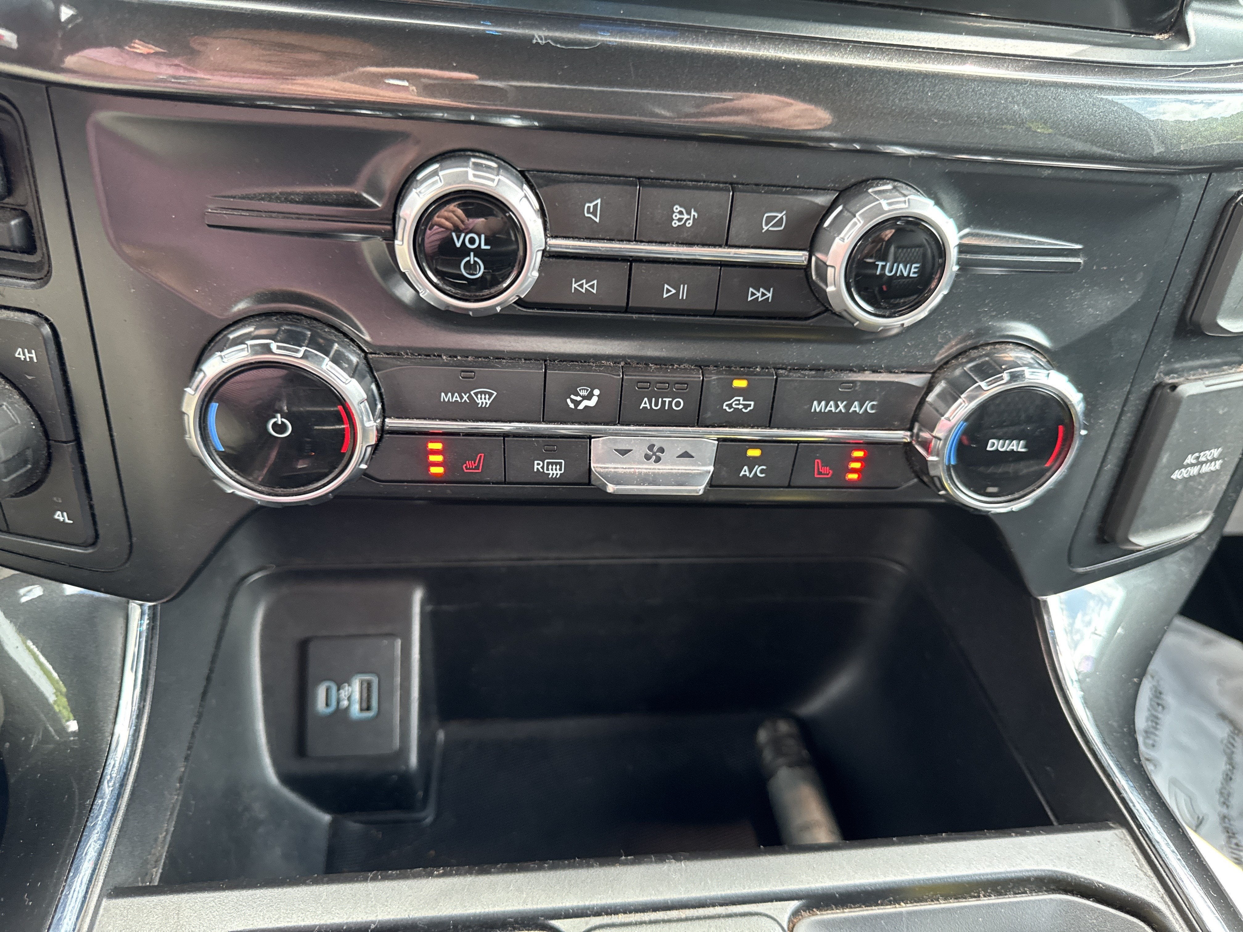 2022 Ford F-150 Base