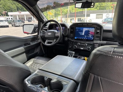 2022 Ford F-150 Base