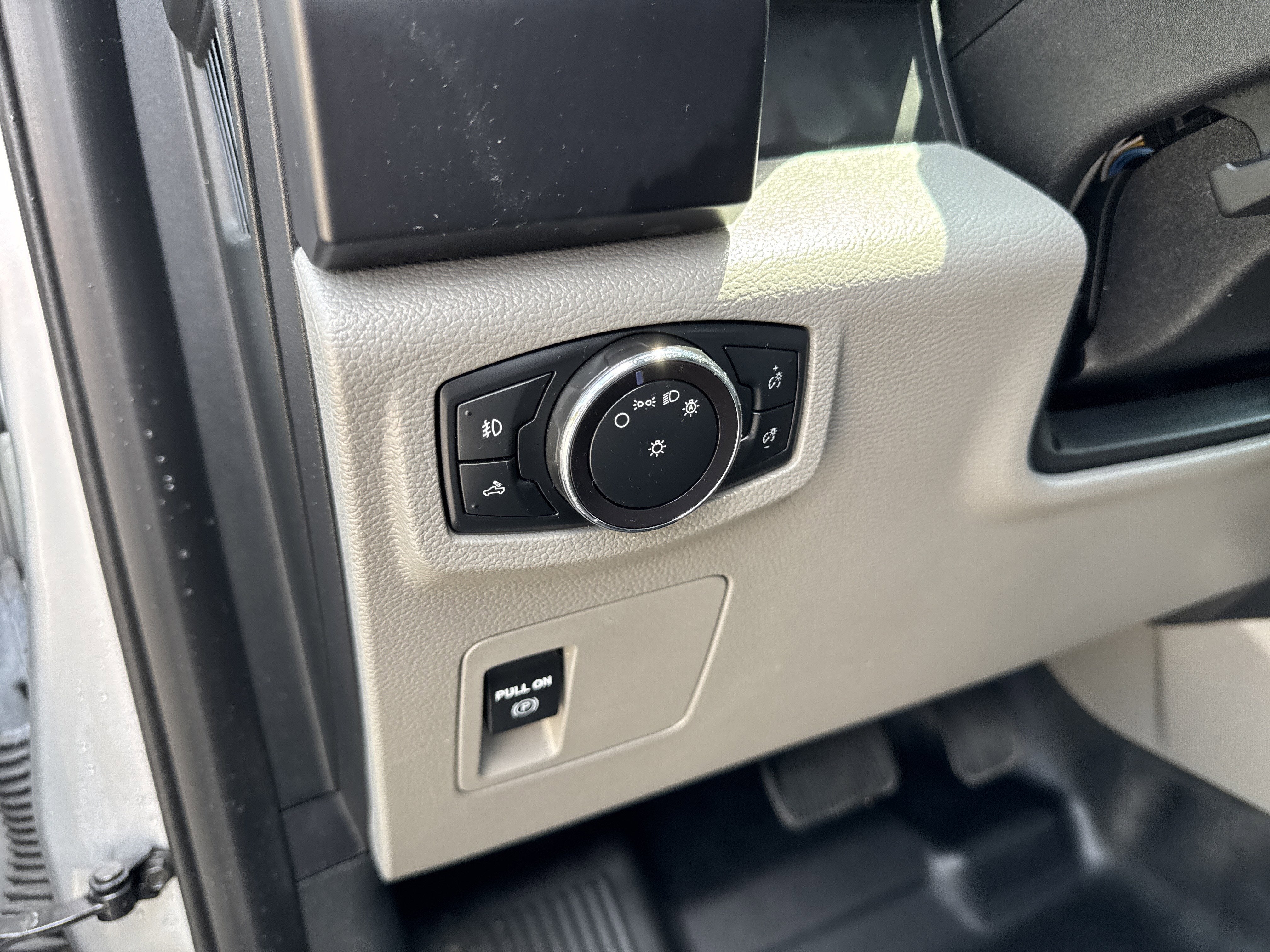 2018 Ford F-150 Base