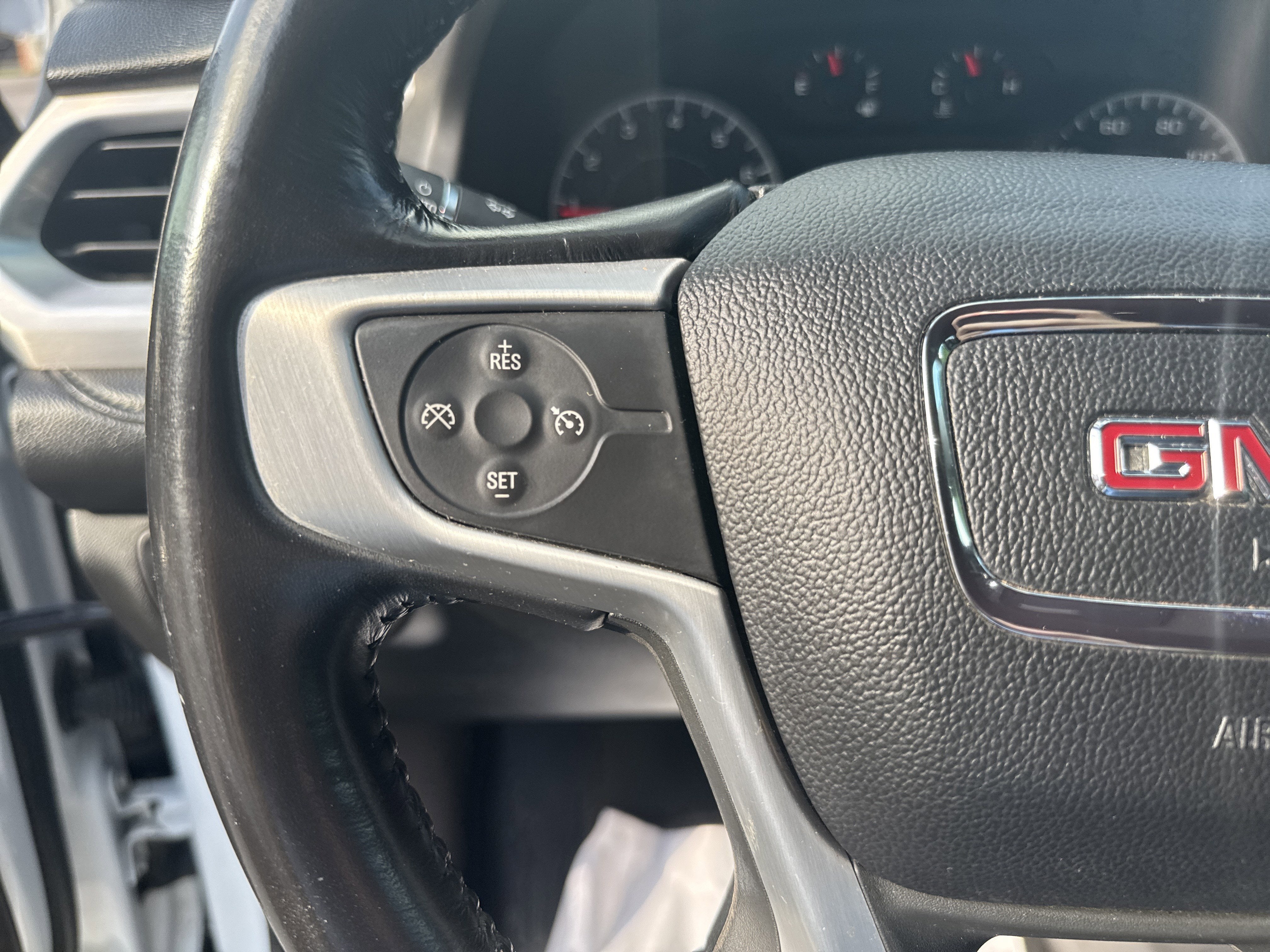 2019 GMC Acadia SLE