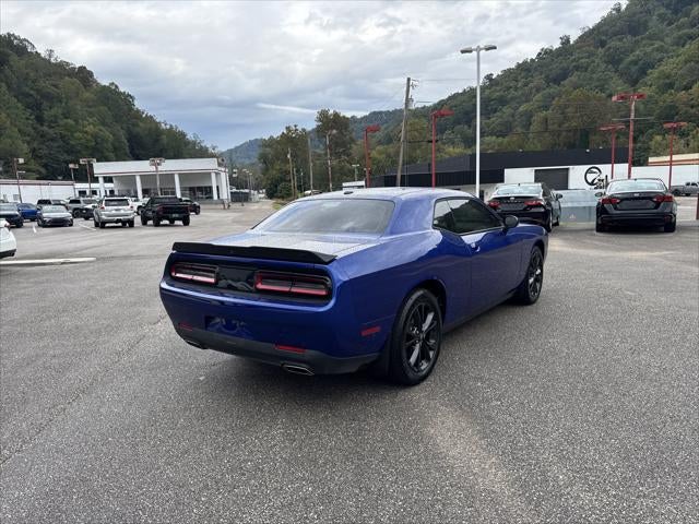 2022 Dodge Challenger SXT