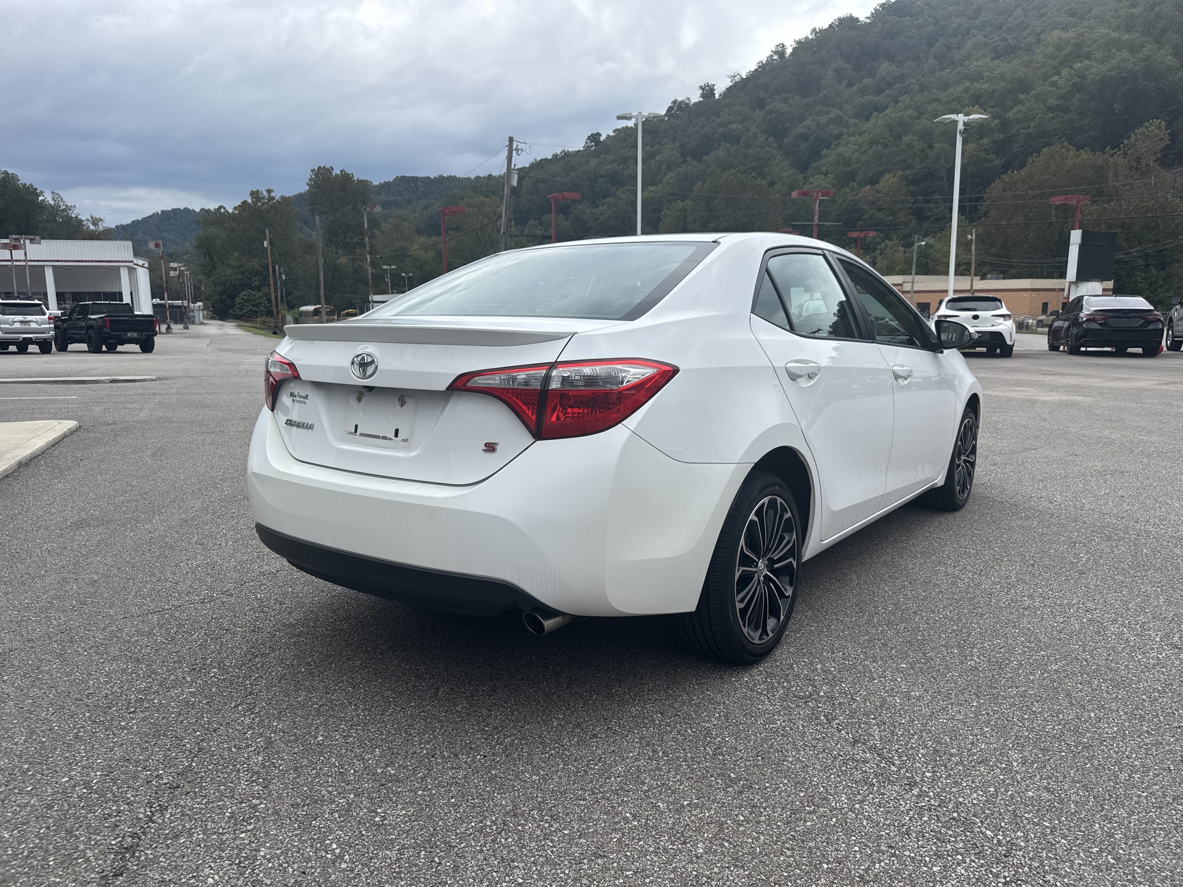 2016 Toyota Corolla S Plus