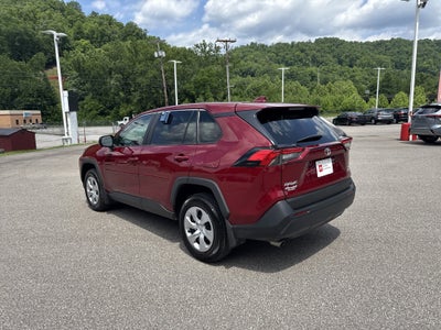 2025 Toyota RAV4 LE
