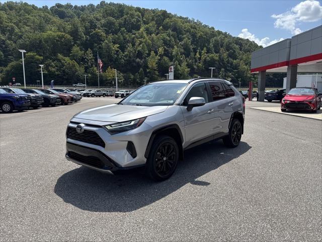 2024 Toyota RAV4 Hybrid SE