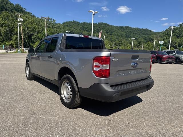 2023 Ford Maverick Base