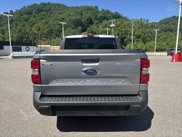 2023 Ford Maverick Base
