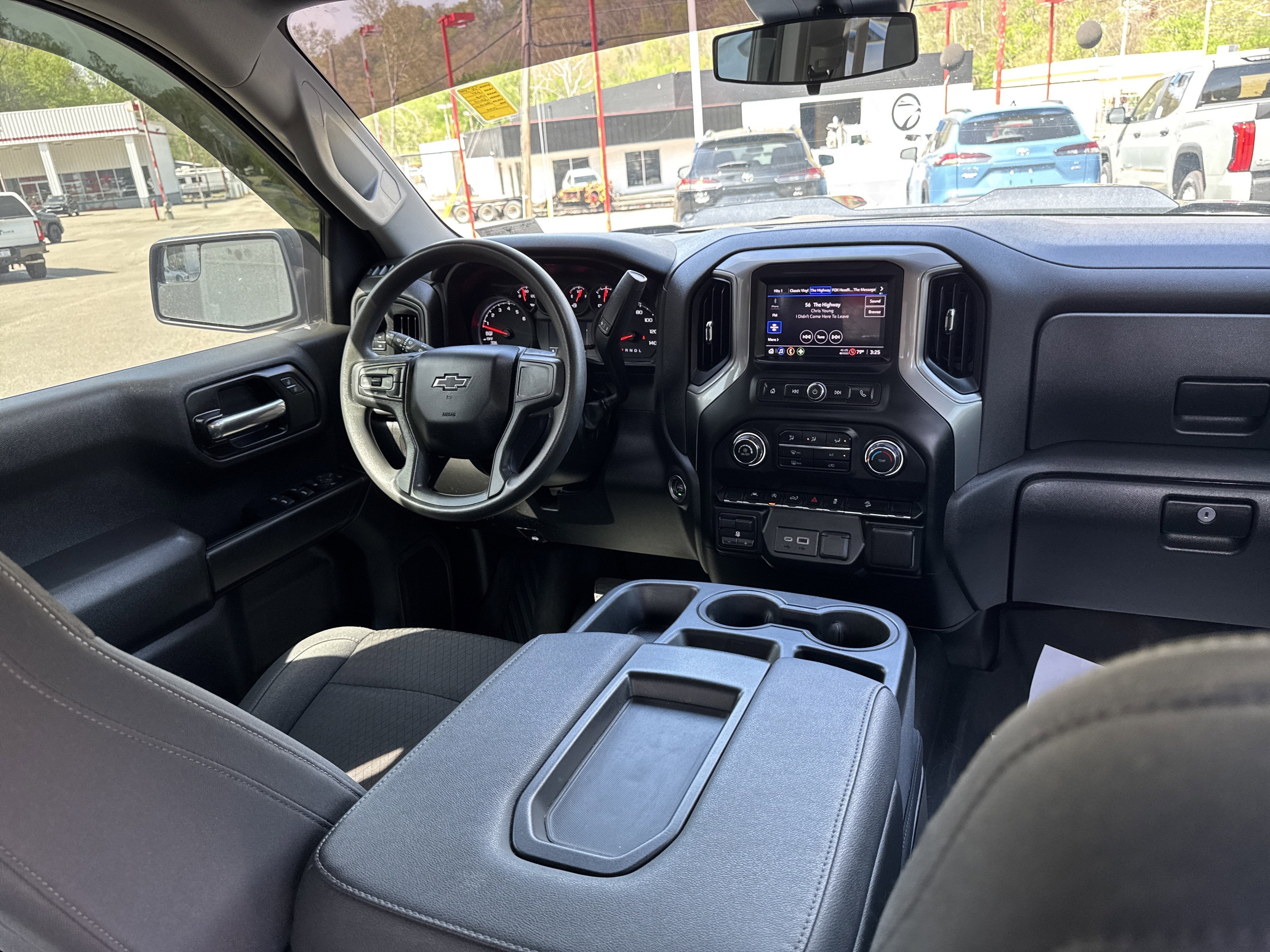 2024 Chevrolet Silverado 1500 Custom Trail Boss