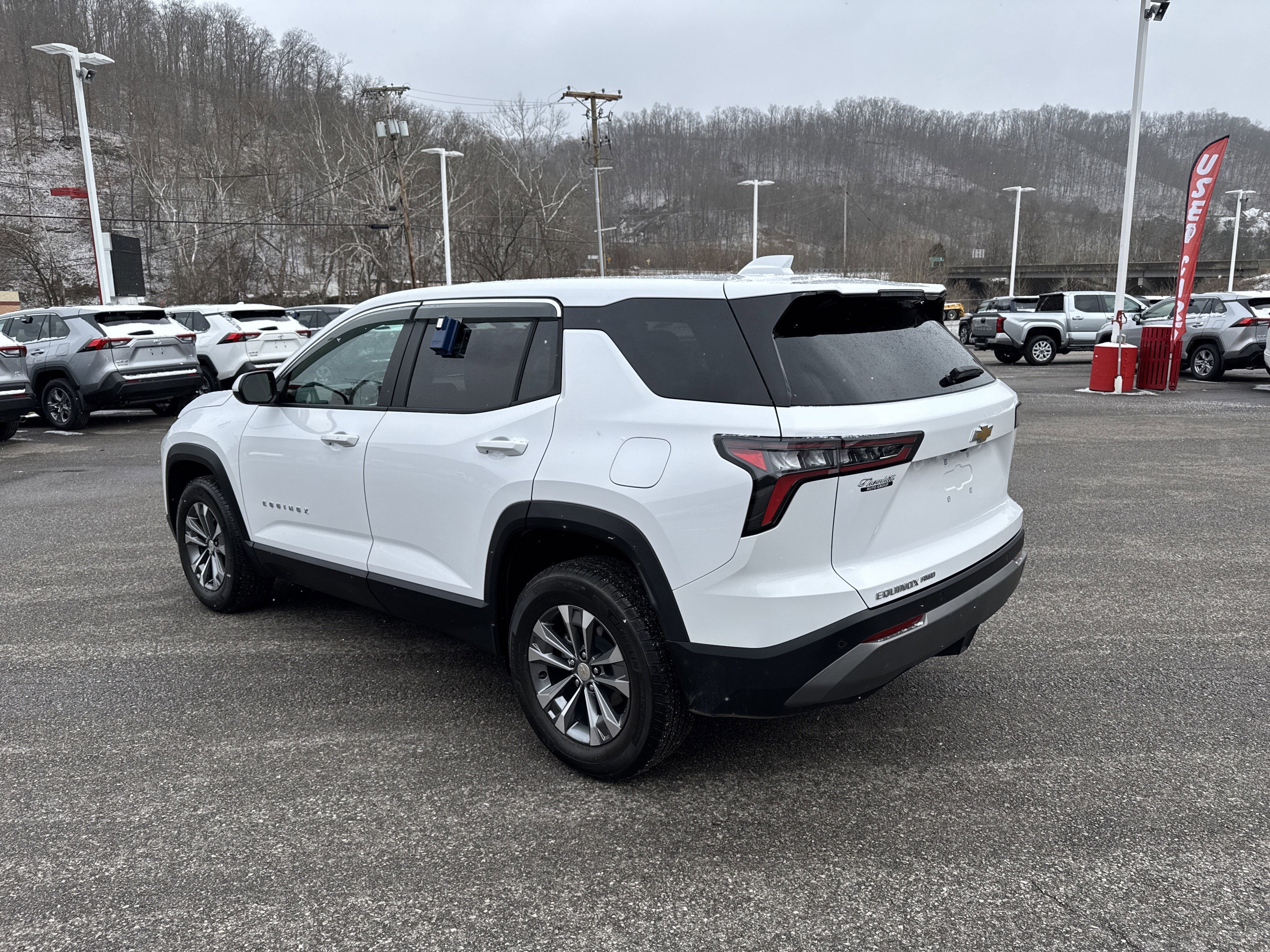 2025 Chevrolet Equinox AWD LT