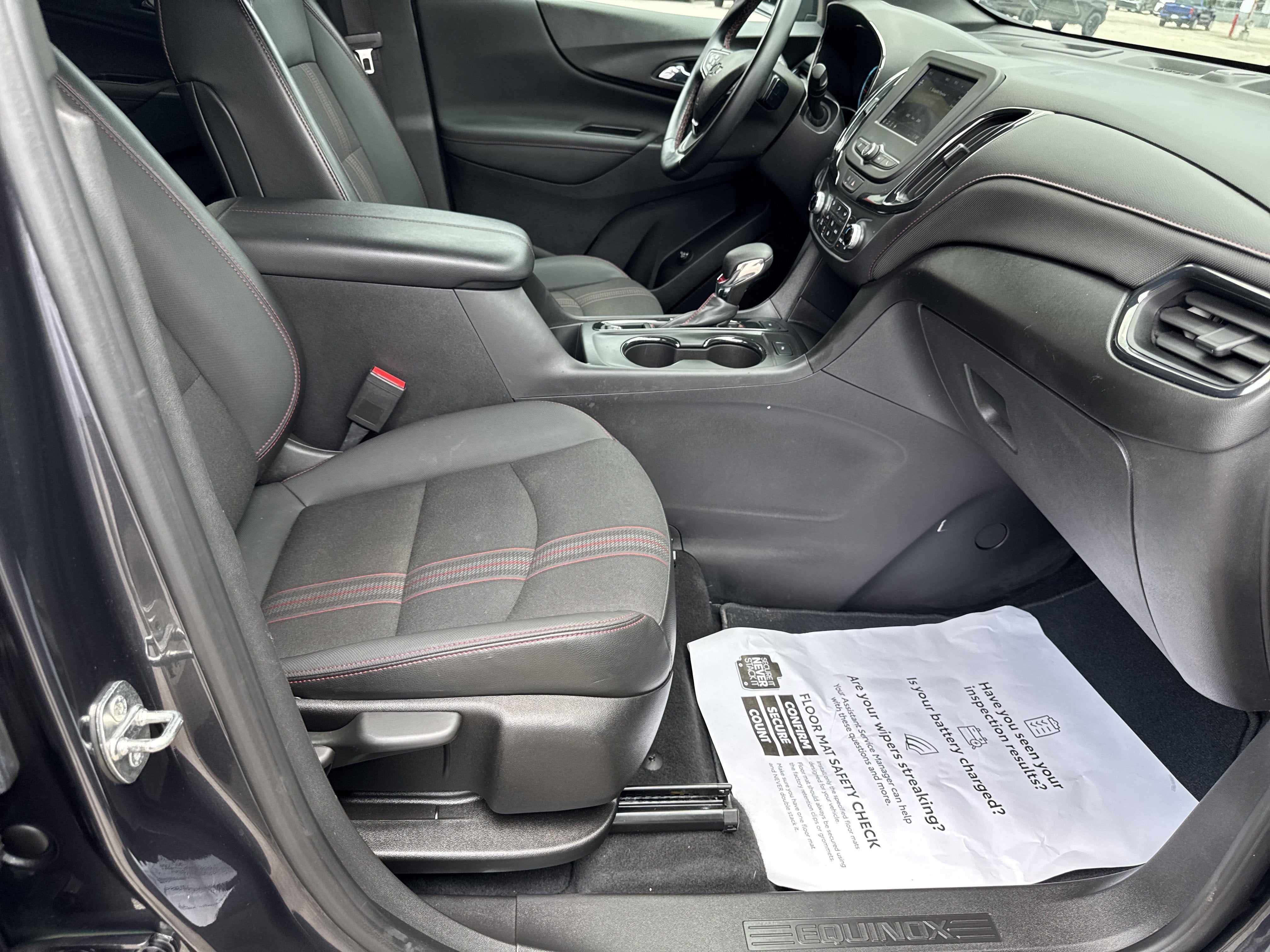 2023 Chevrolet Equinox RS - Photo 11