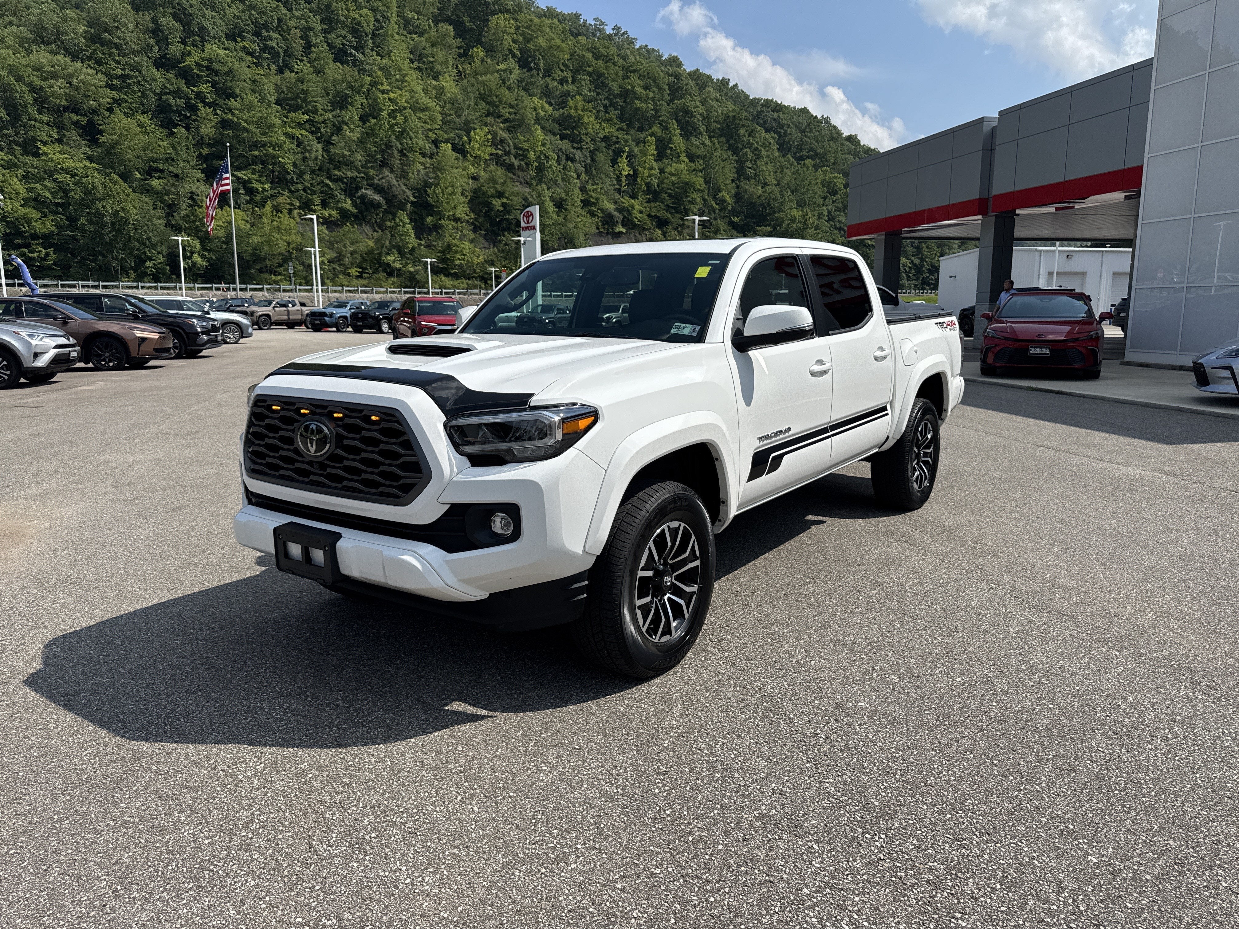 2023 Toyota Tacoma 4WD Base