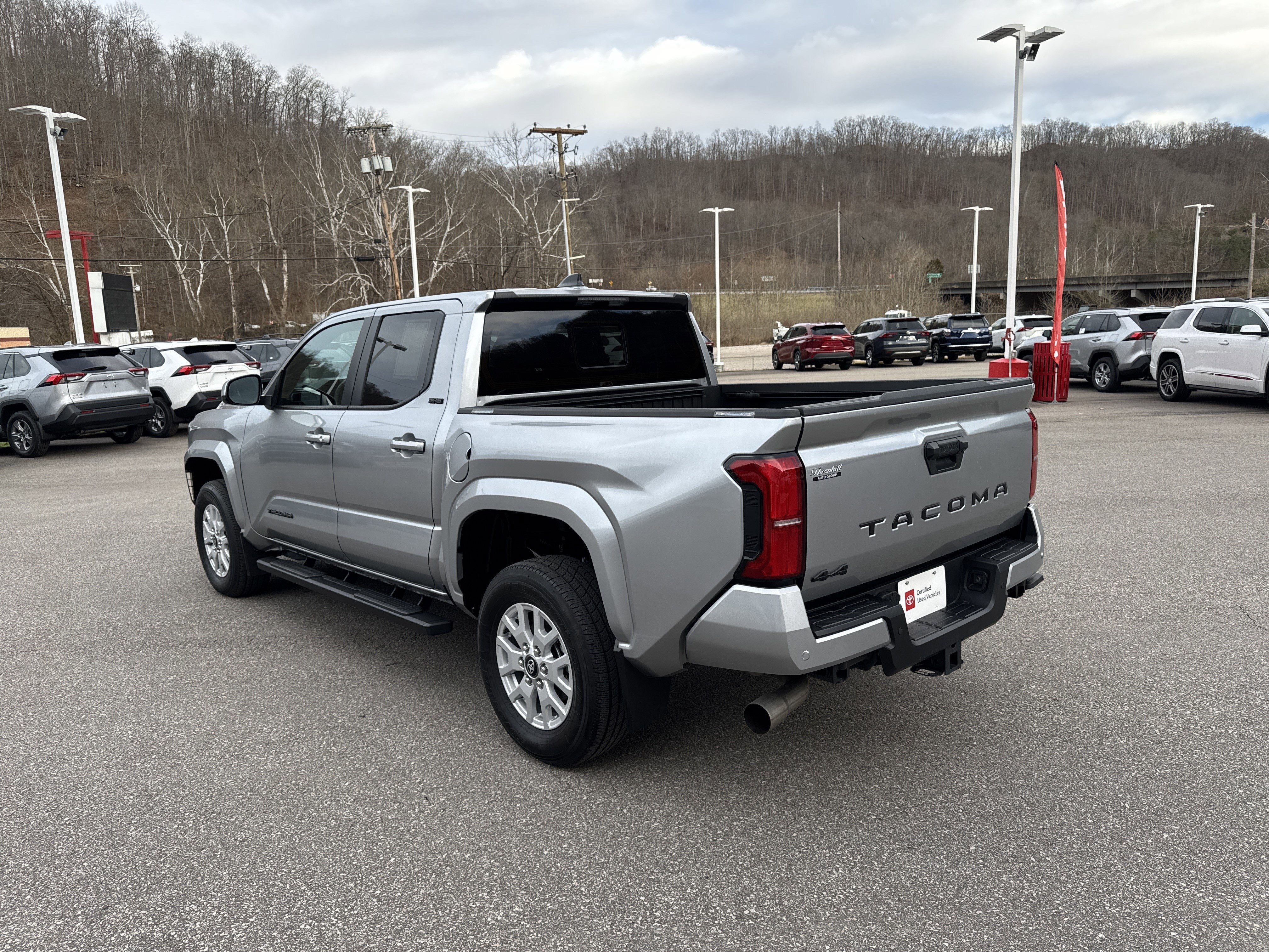 2024 Toyota Tacoma 4WD SR5