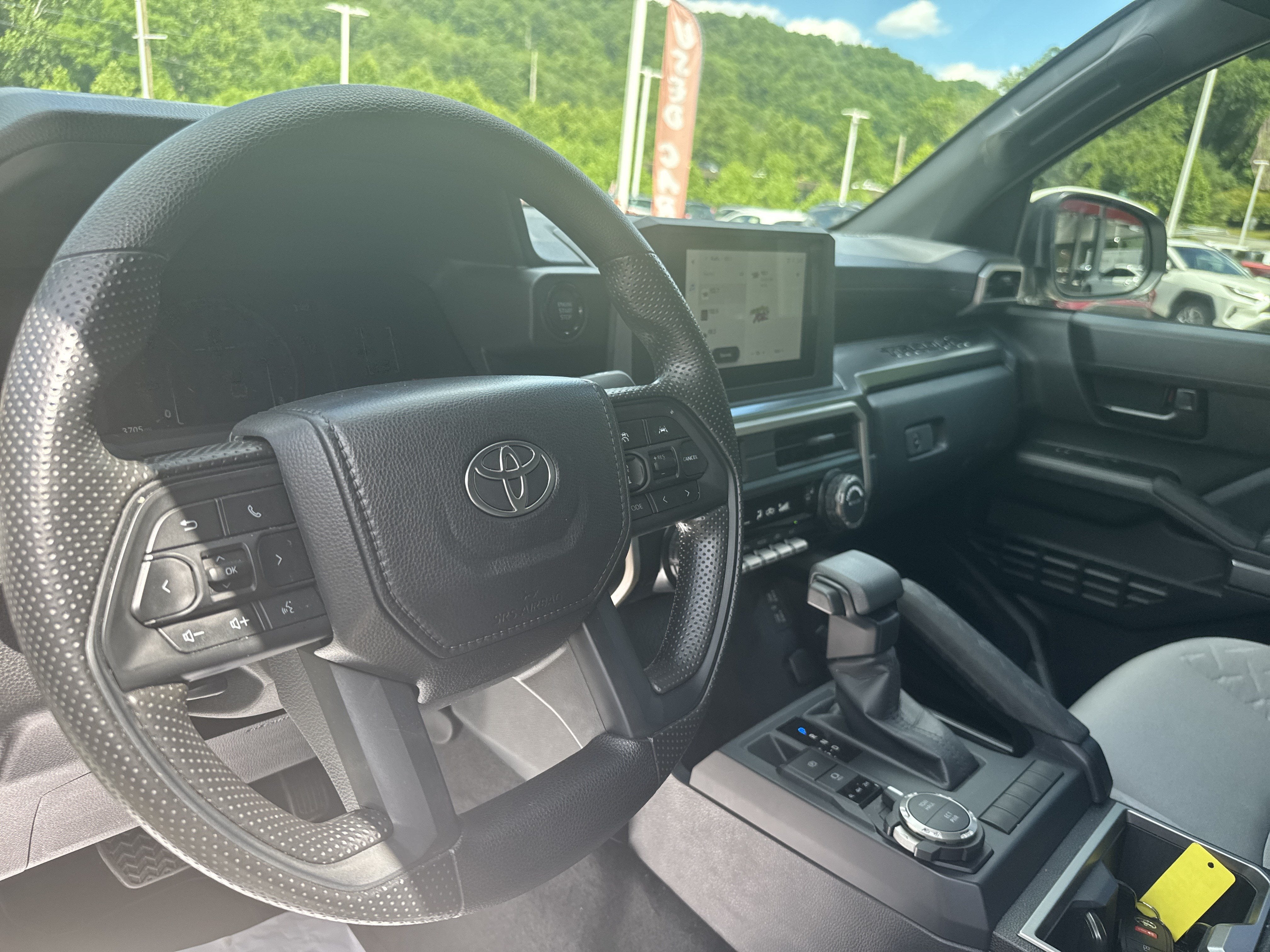 2025 Toyota Tacoma 4WD Base