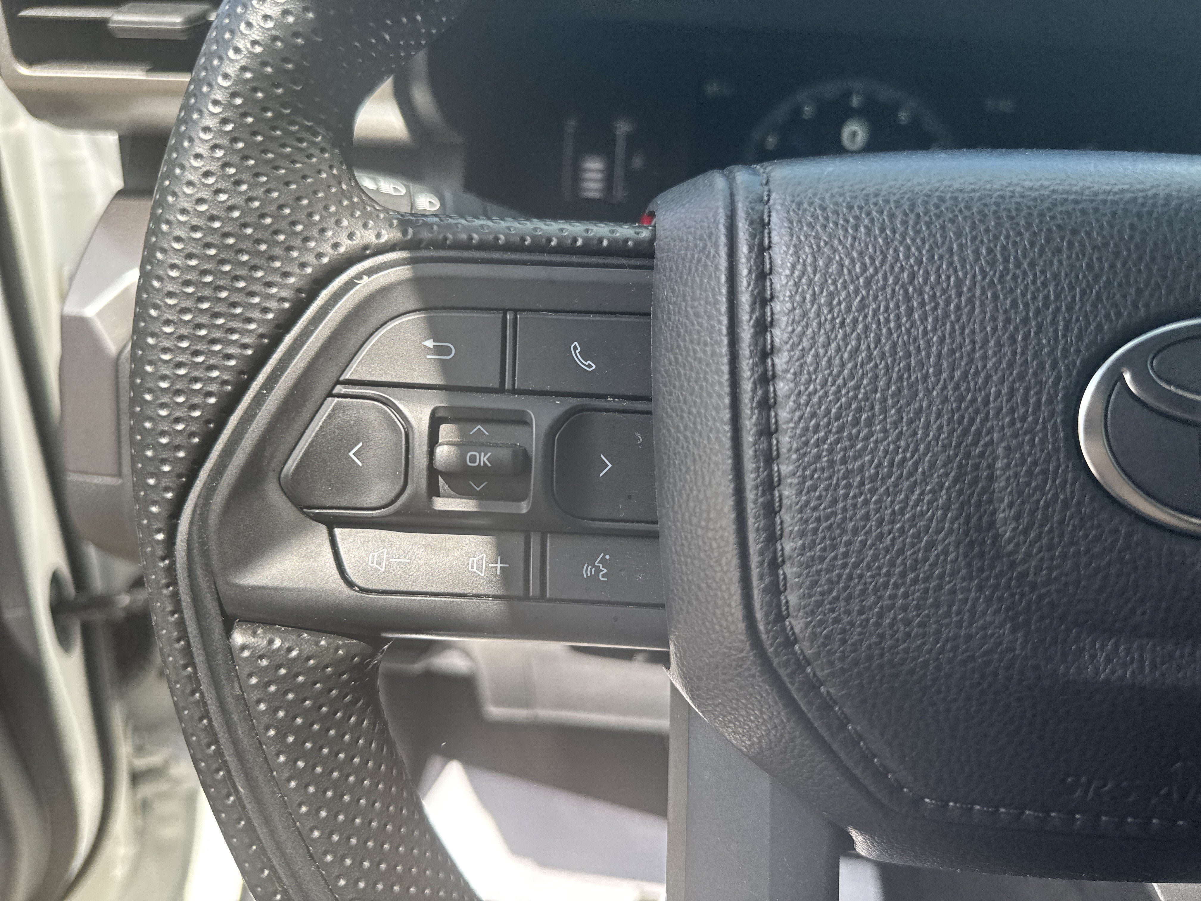 2025 Toyota Tacoma 4WD Base