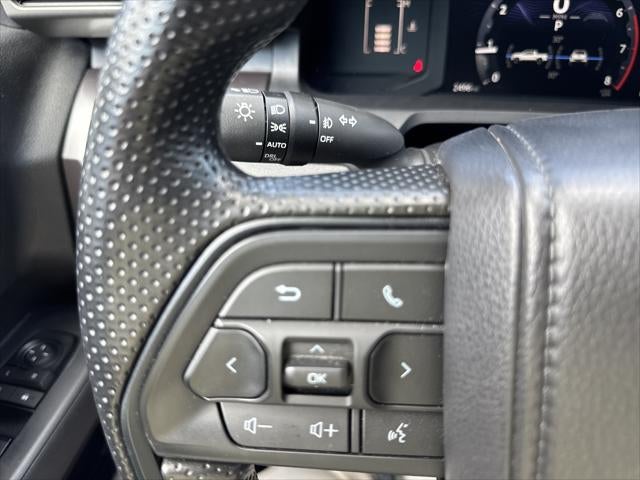 2025 Toyota Tacoma 4WD SR5