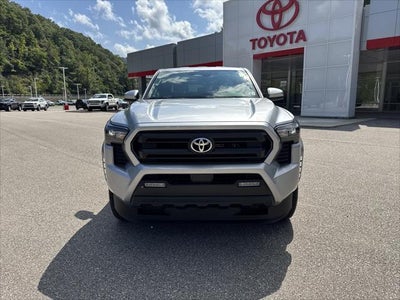 2025 Toyota Tacoma 4WD SR5