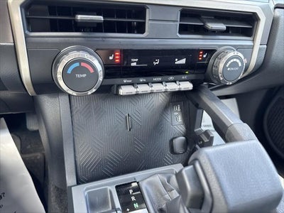 2025 Toyota Tacoma 4WD SR5