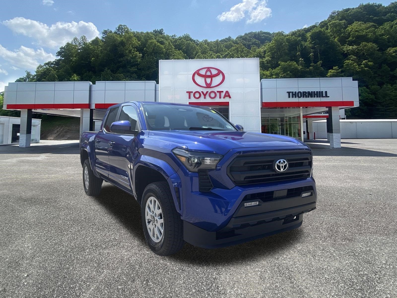 2025 Toyota Tacoma 4WD SR5