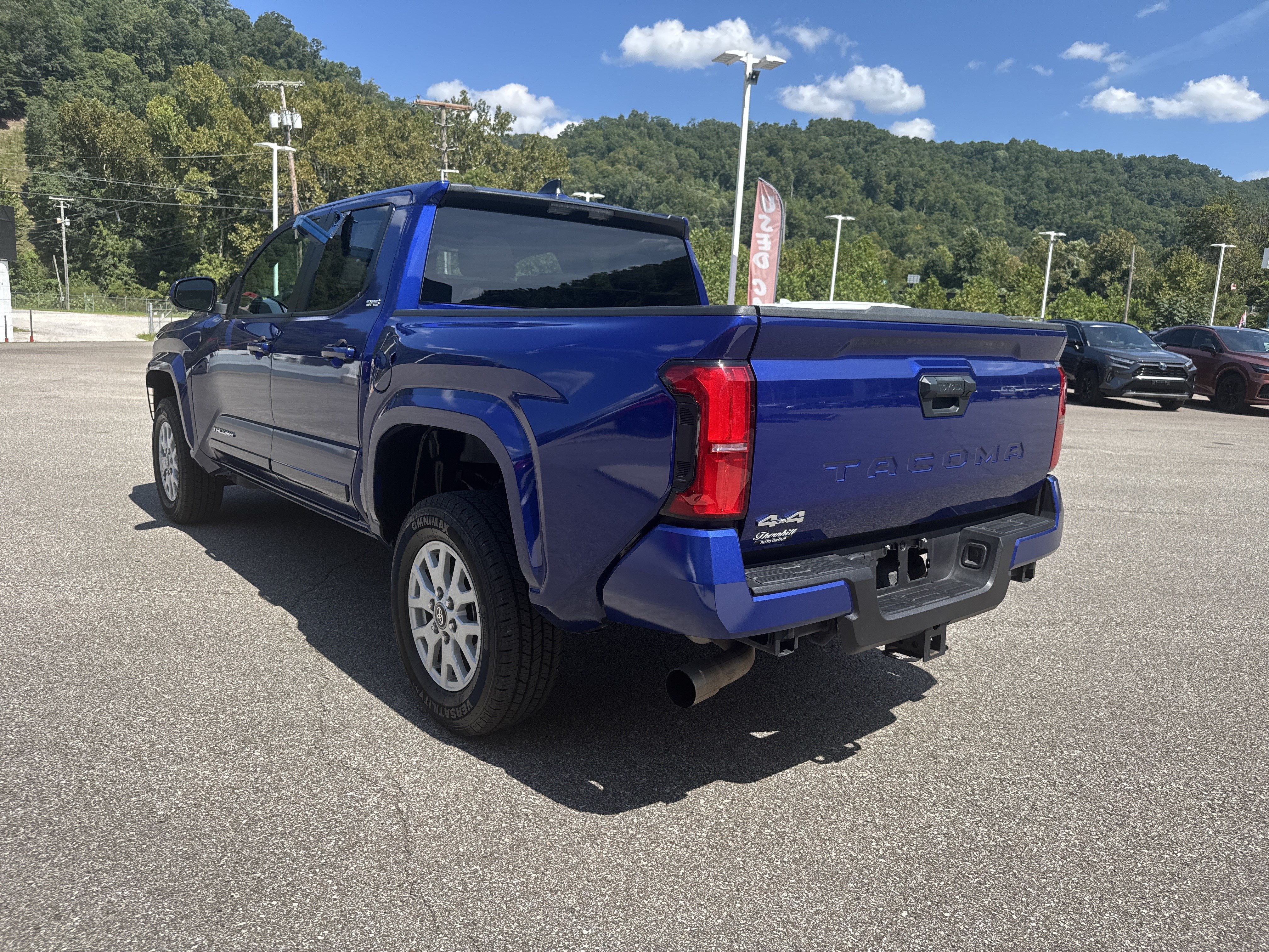 2025 Toyota Tacoma 4WD SR5