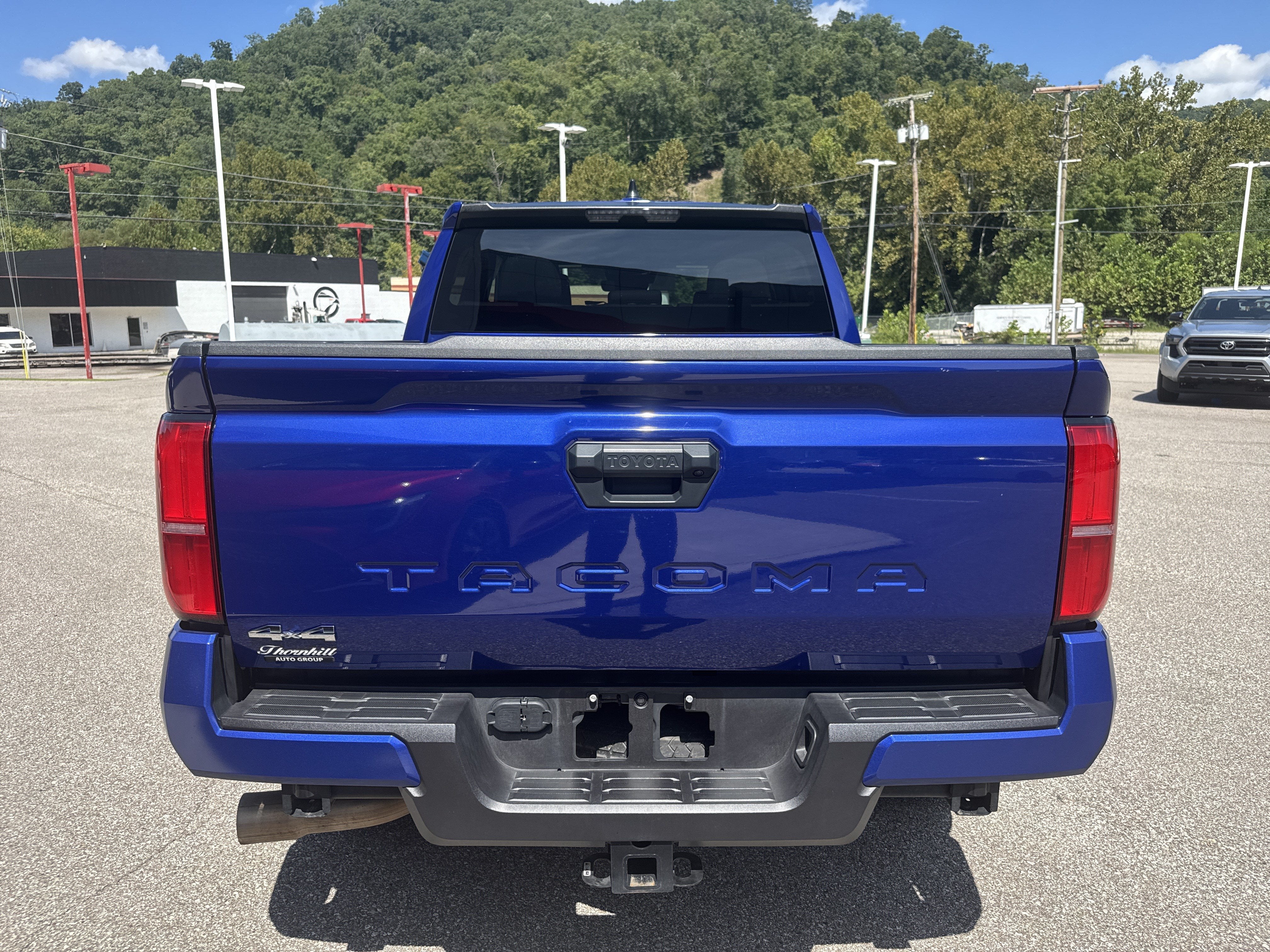 2025 Toyota Tacoma 4WD SR5