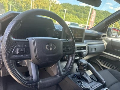 2025 Toyota Tacoma 4WD SR5