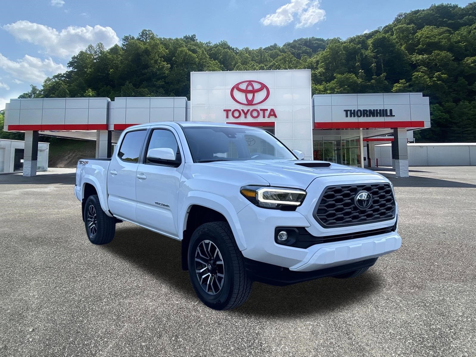 2022 Toyota Tacoma 4WD TRD Sport