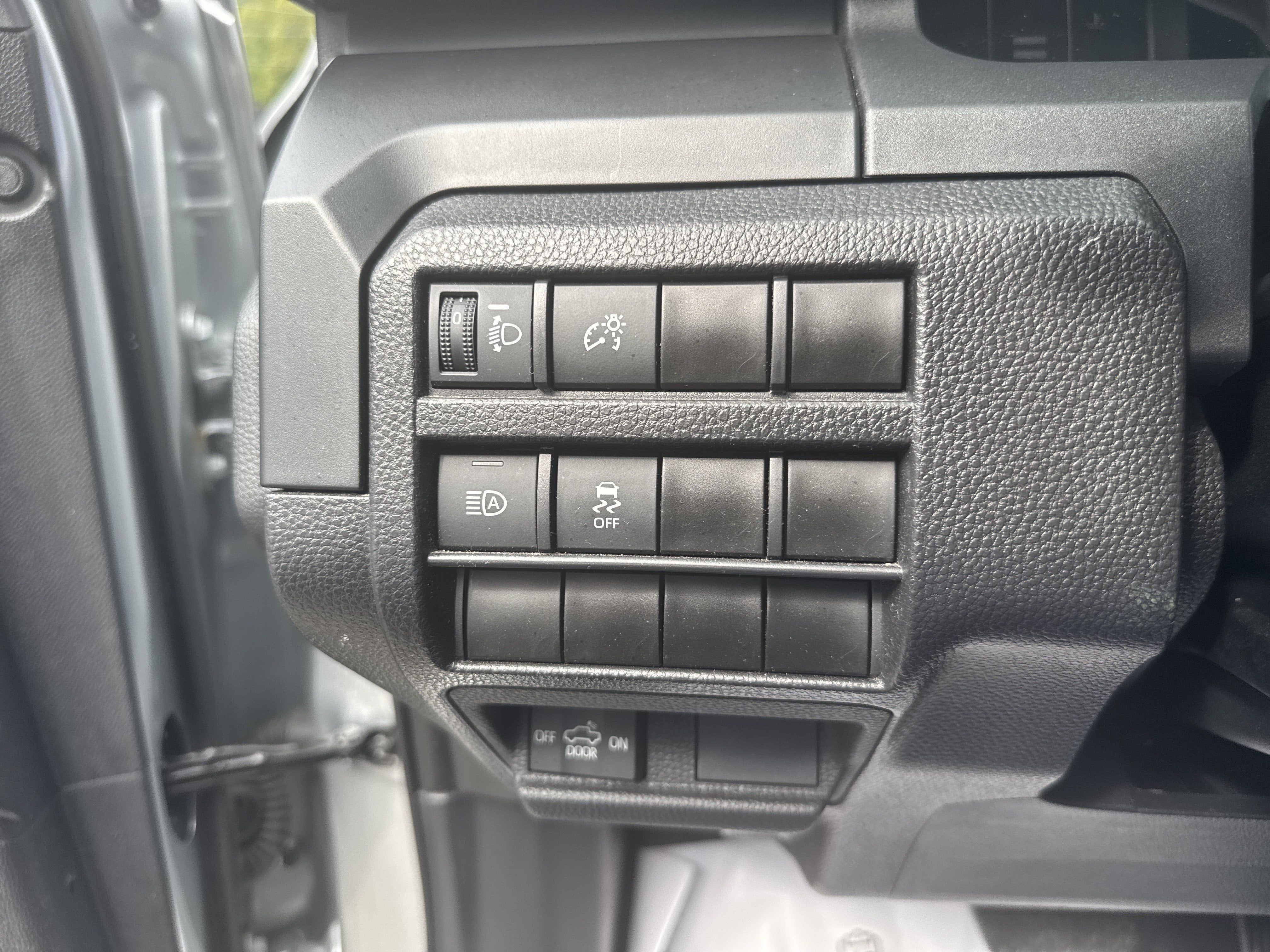 2024 Toyota Tacoma 4WD SR