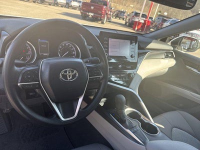2022 Toyota Camry LE