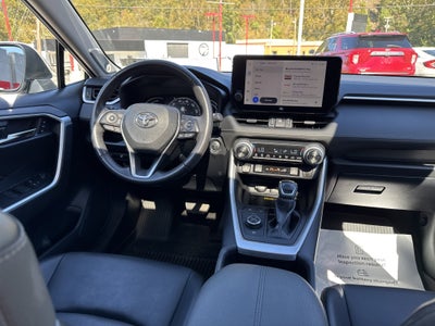 2023 Toyota RAV4 Hybrid XLE Premium