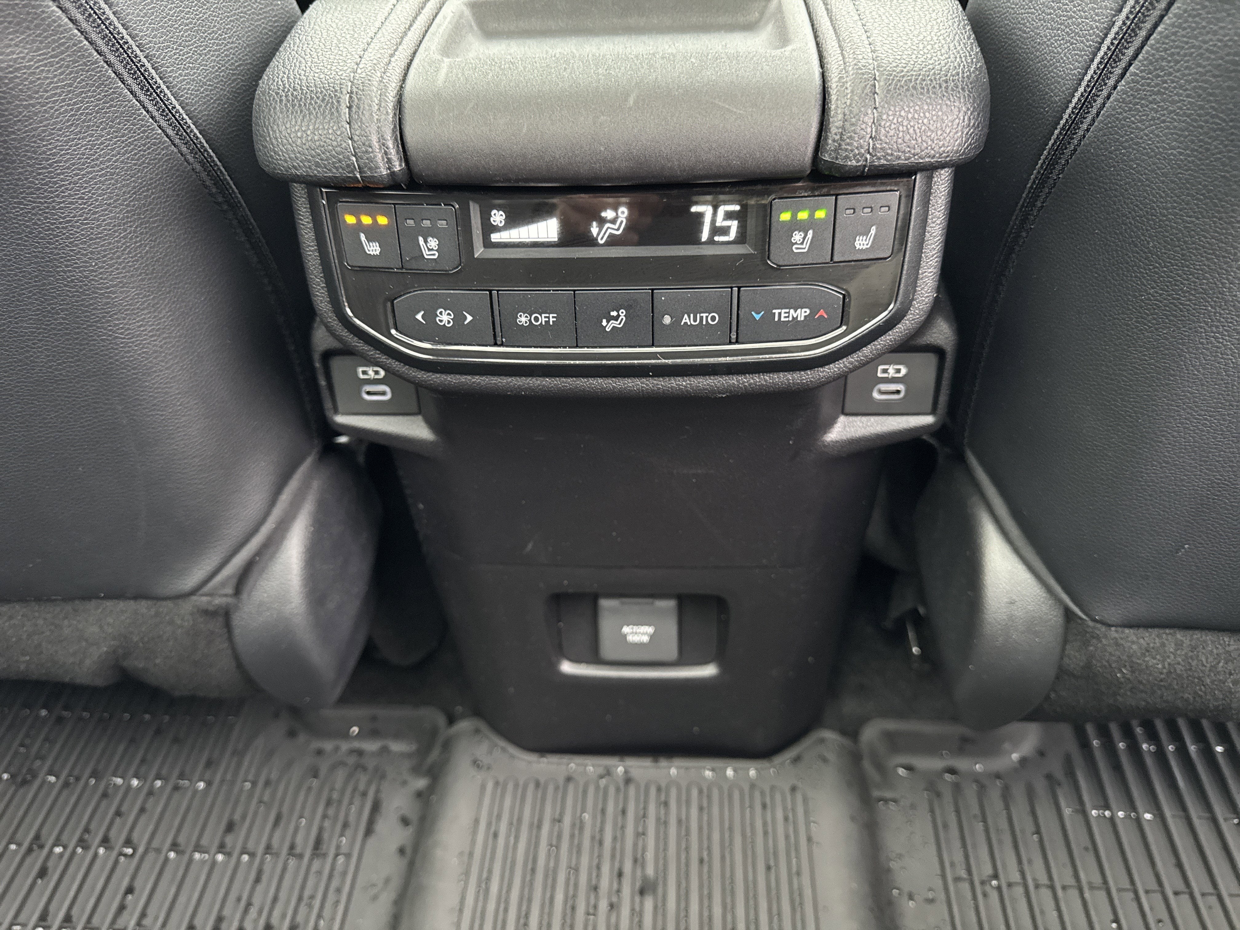 2025 Toyota Grand Highlander Platinum