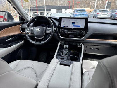 2024 Toyota Grand Highlander Limited