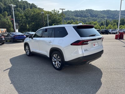 2025 Toyota Grand Highlander Base