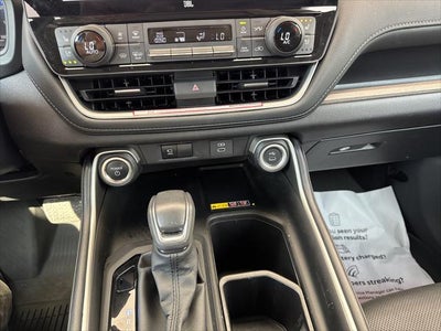 2025 Toyota Grand Highlander Base