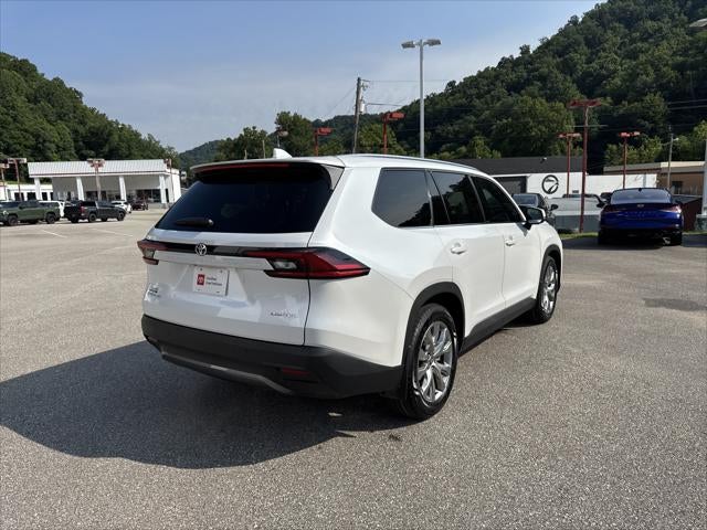 2025 Toyota Grand Highlander Base