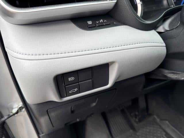 2023 Toyota Highlander Hybrid LE