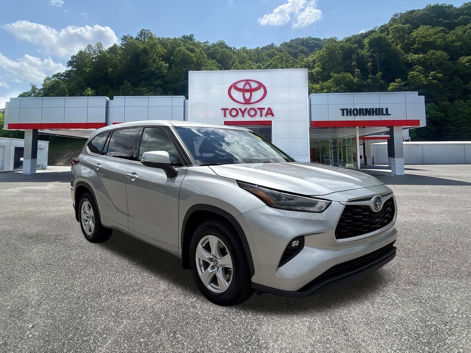 2022 Toyota Highlander Hybrid LE