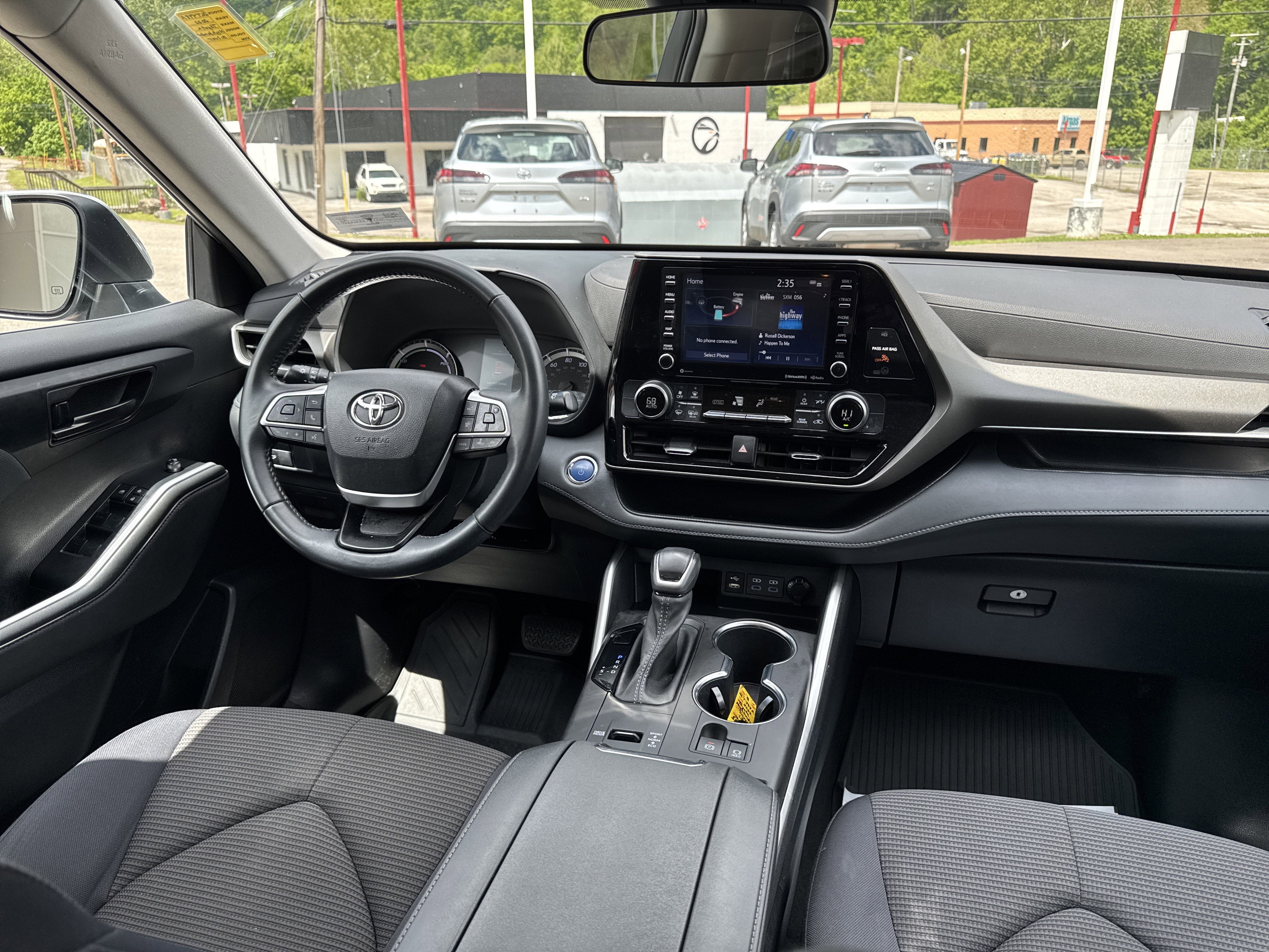 2022 Toyota Highlander Hybrid LE