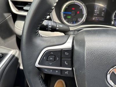 2022 Toyota Highlander Hybrid LE