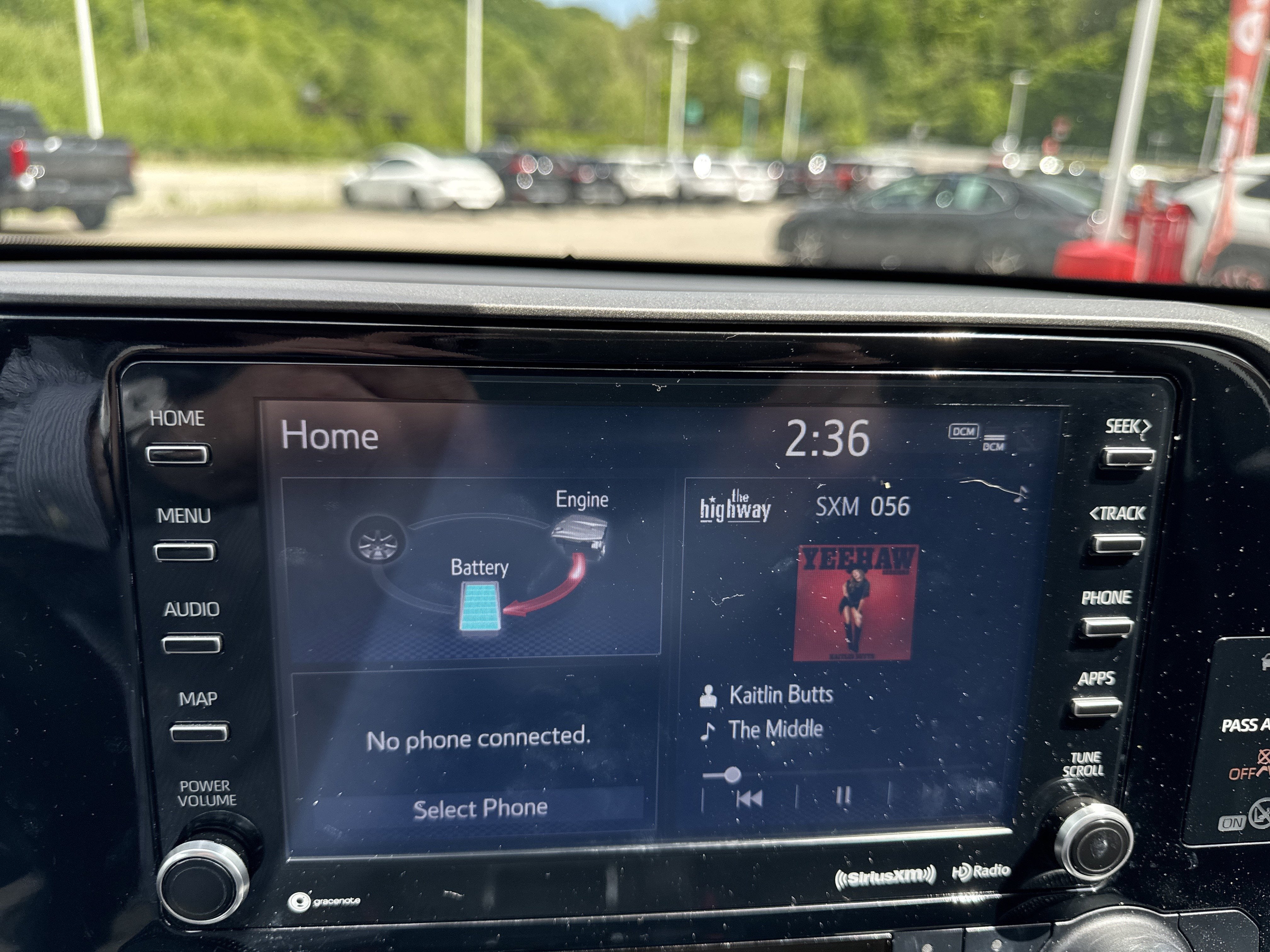 2022 Toyota Highlander Hybrid LE