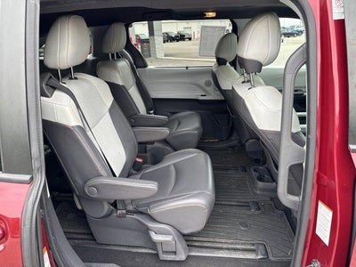 2021 Toyota Sienna XSE