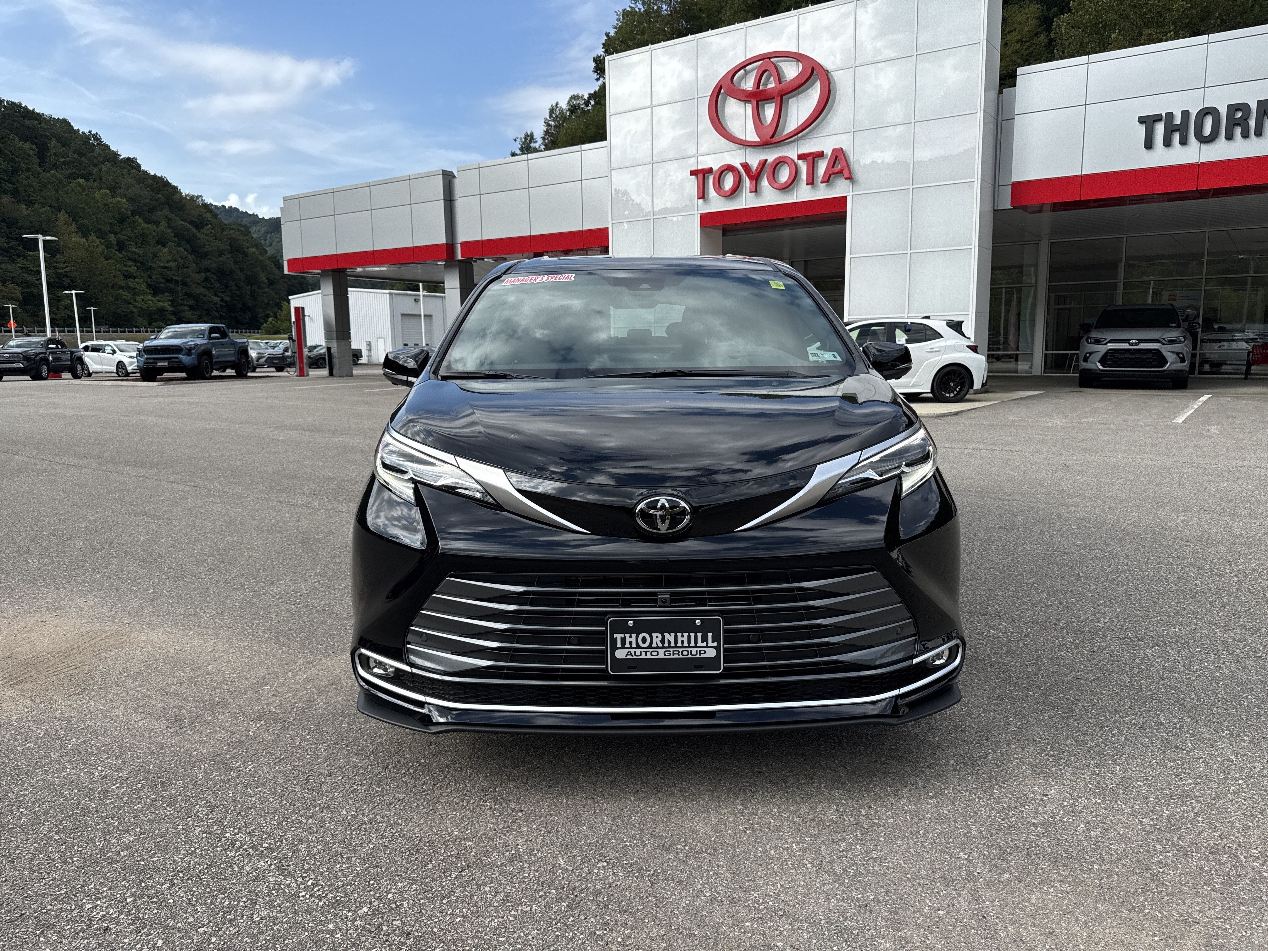 2026 Toyota Sienna Platinum