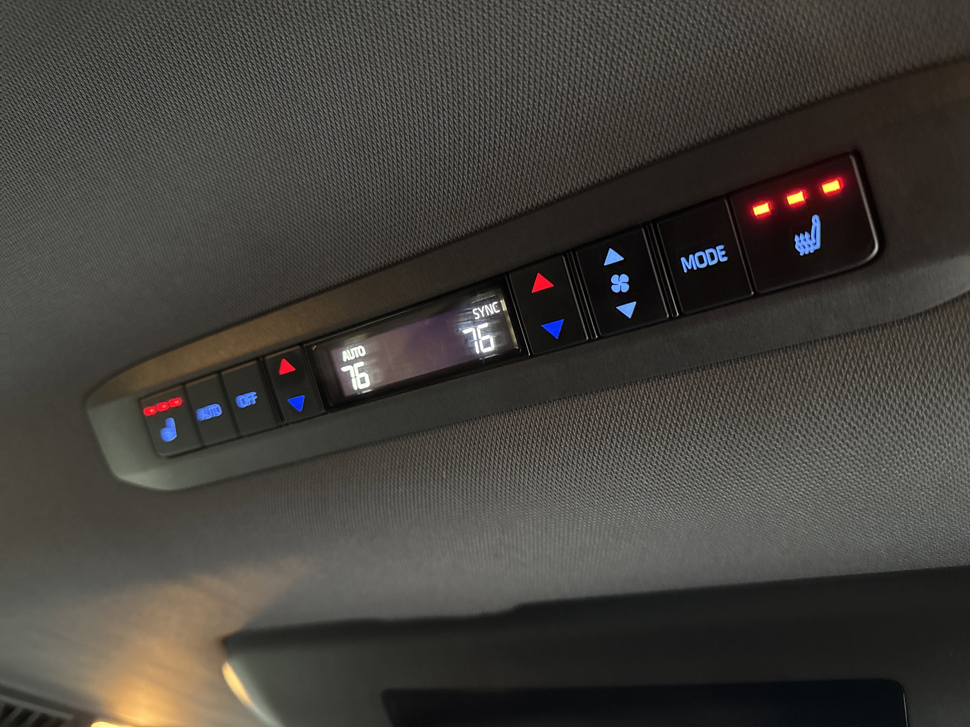 2022 Toyota Sienna Platinum