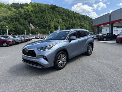 2021 Toyota Highlander Platinum